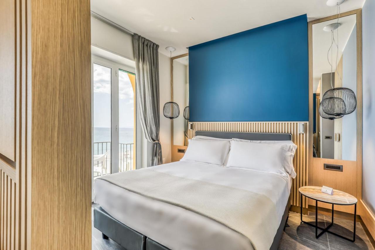 Hotel Albatros Varigotti Luaran gambar