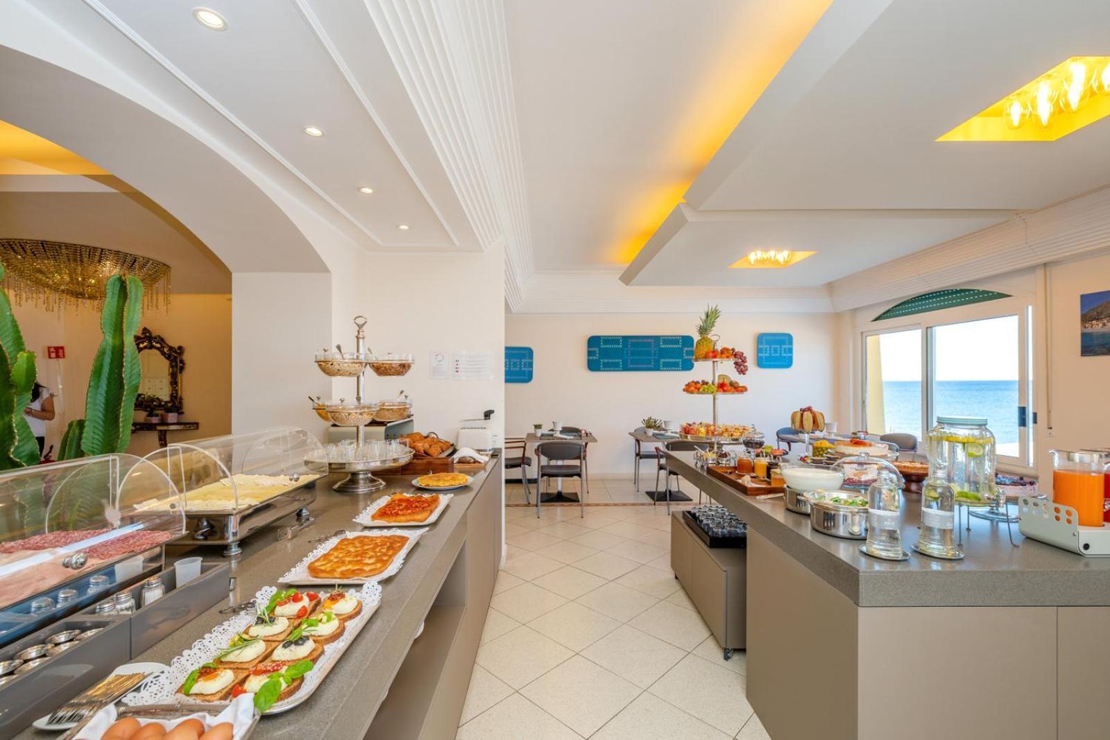 Hotel Albatros Varigotti Luaran gambar