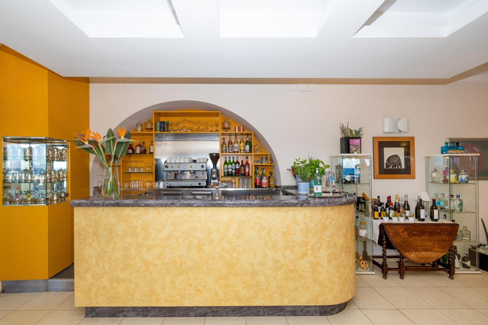 Hotel Albatros Varigotti Luaran gambar